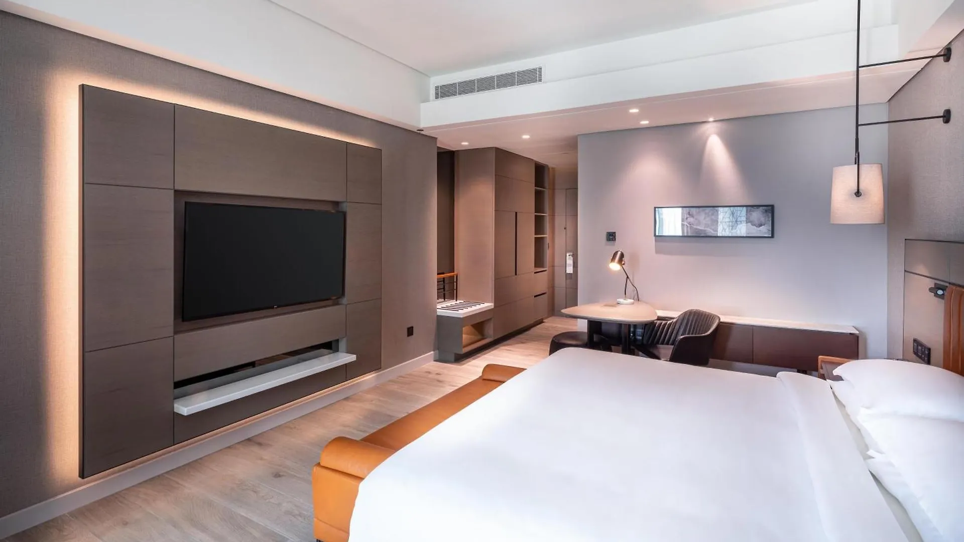 Sheraton Jeddah Hotel - Saudi Brothers Commercial Company Branch