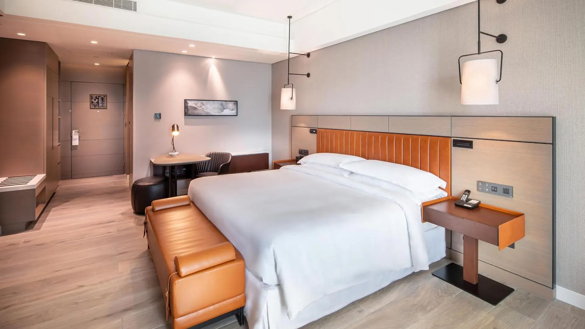 Sheraton Jeddah Hotel - Saudi Brothers Commercial Company Branch 5*,